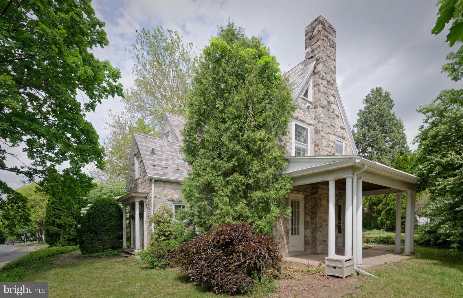 LINCOLN PARK - Residential