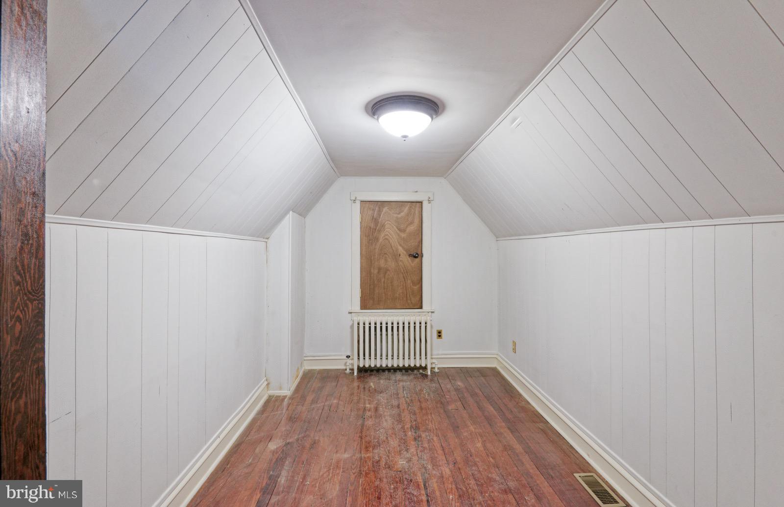 LINCOLN PARK - Residential