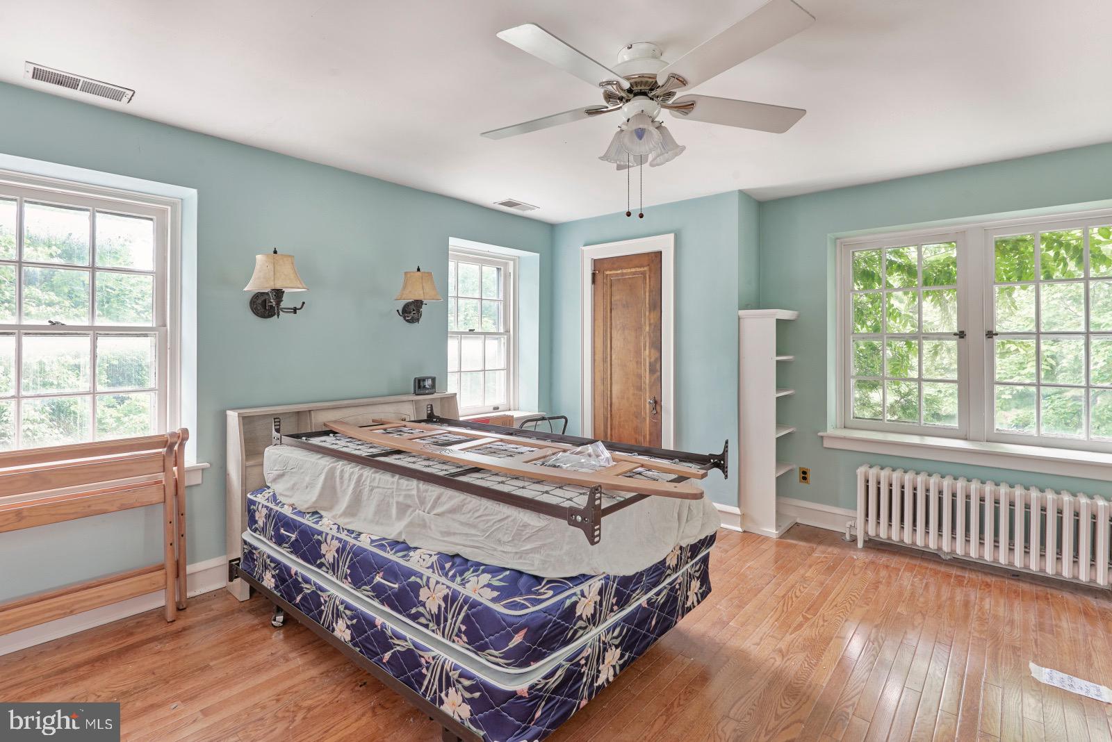 LINCOLN PARK - Residential