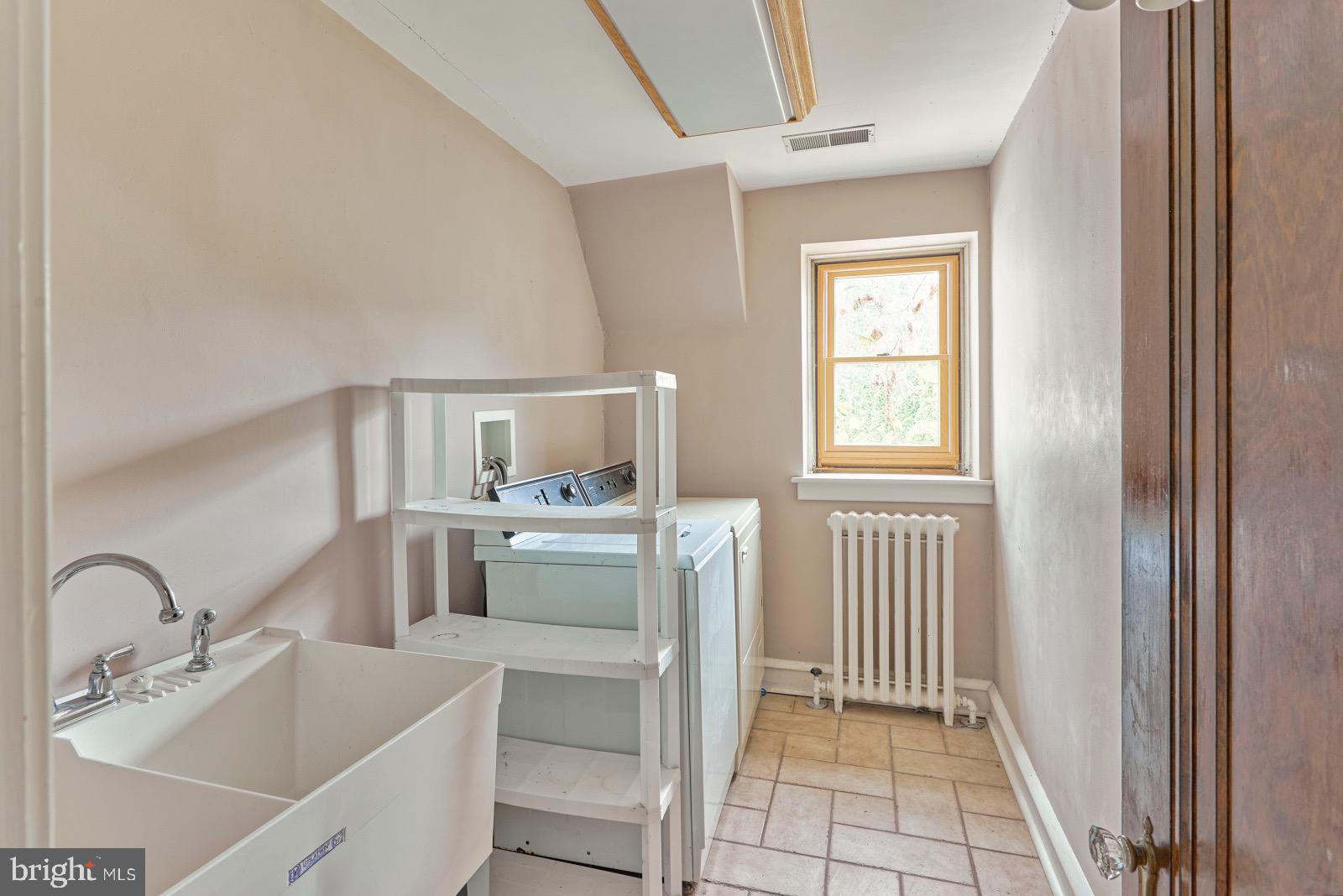 LINCOLN PARK - Residential