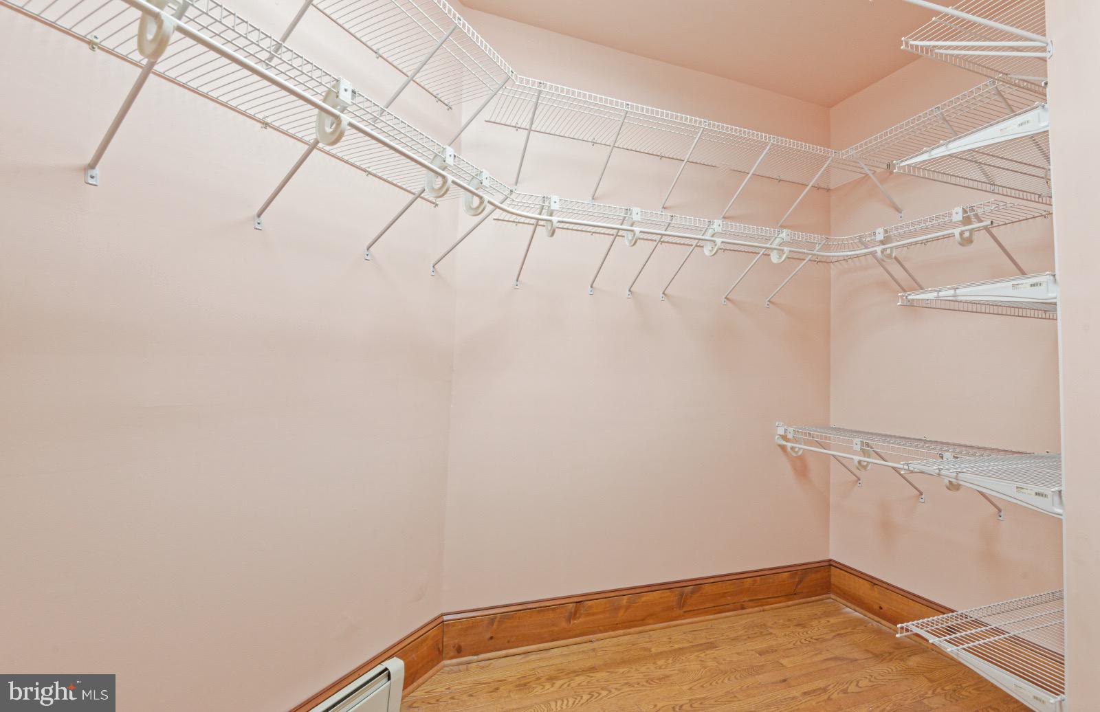 LINCOLN PARK - Residential