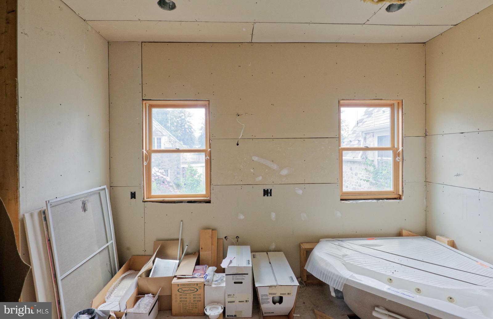 LINCOLN PARK - Residential