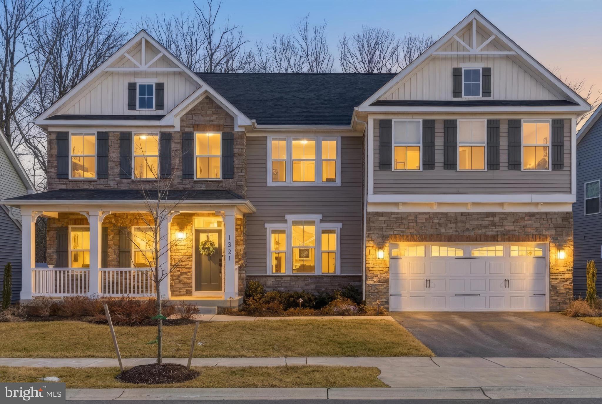 TWO RIVERS - Residential