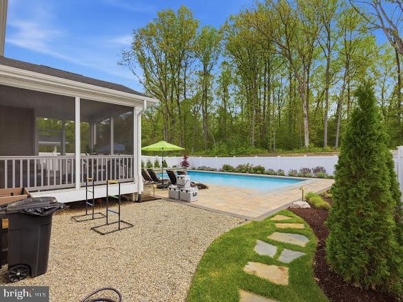 TWO RIVERS - Residential