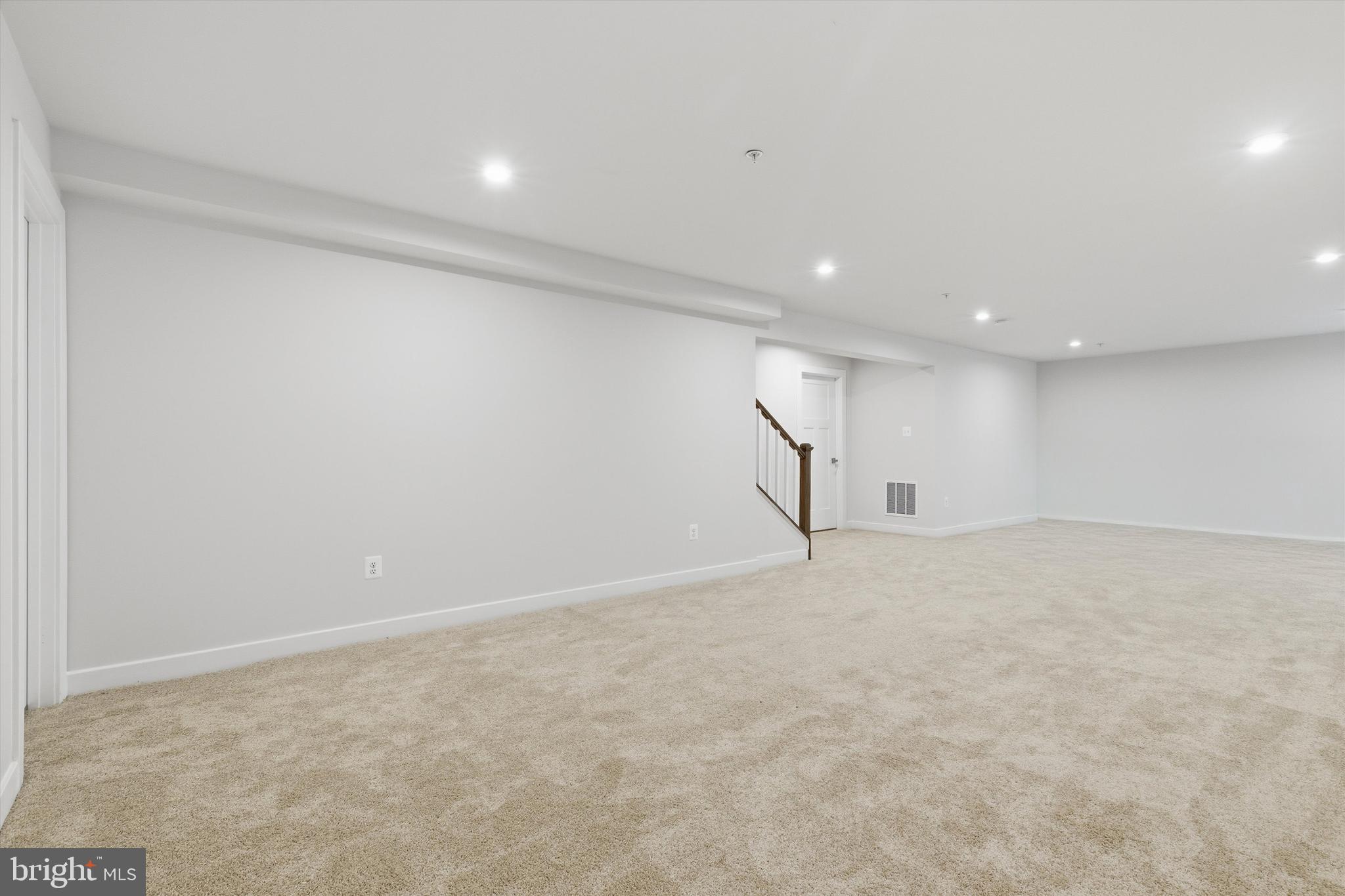 TWO RIVERS - Residential