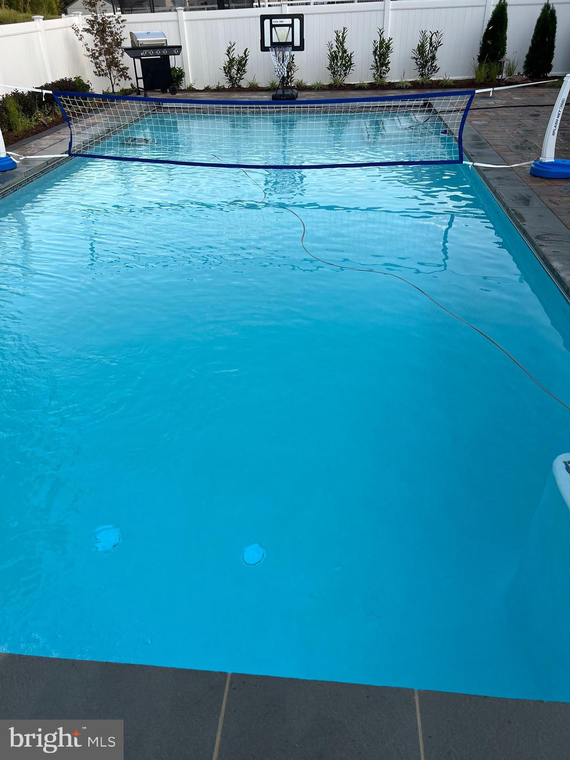 TWO RIVERS - Residential