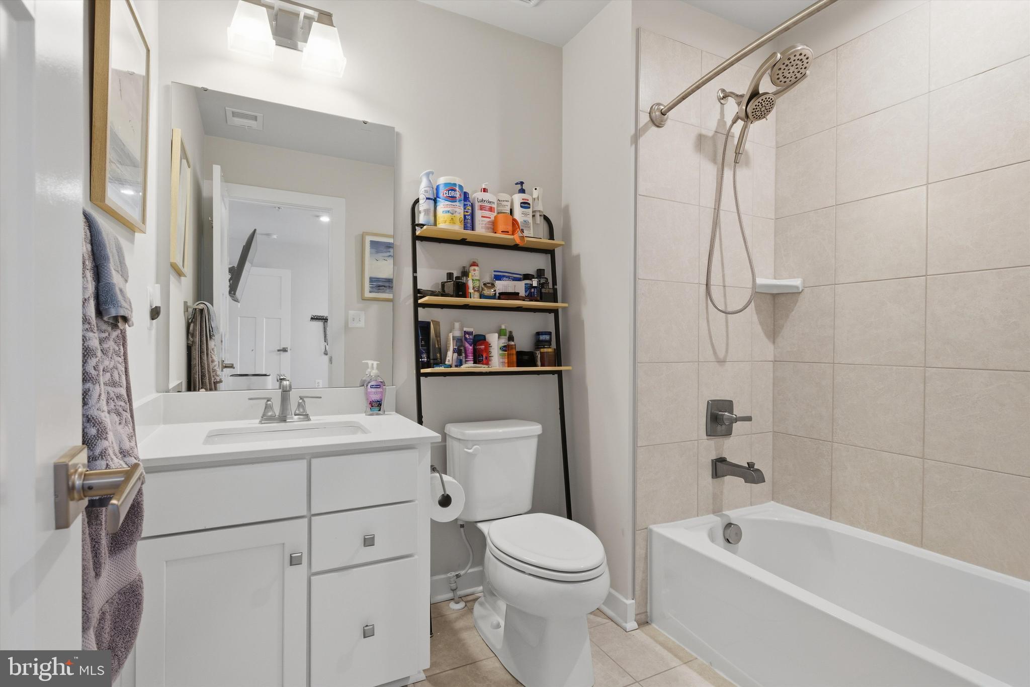 TWO RIVERS - Residential