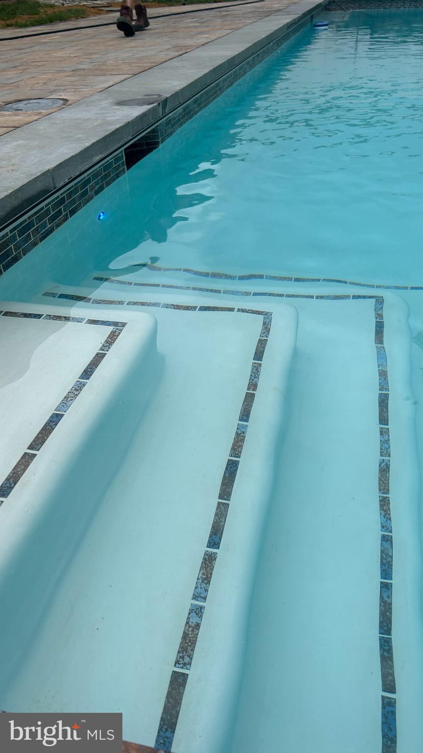 TWO RIVERS - Residential