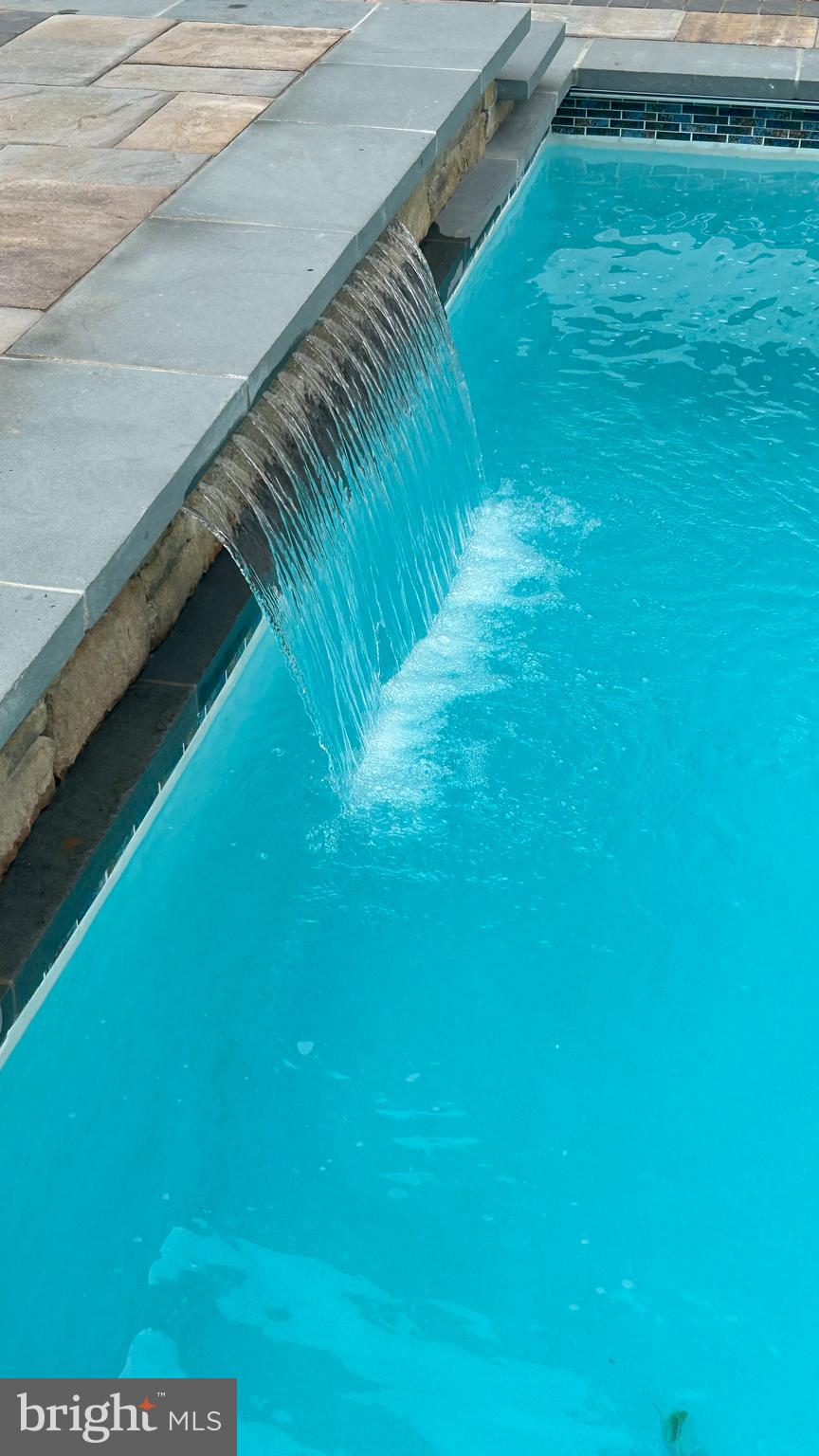 TWO RIVERS - Residential