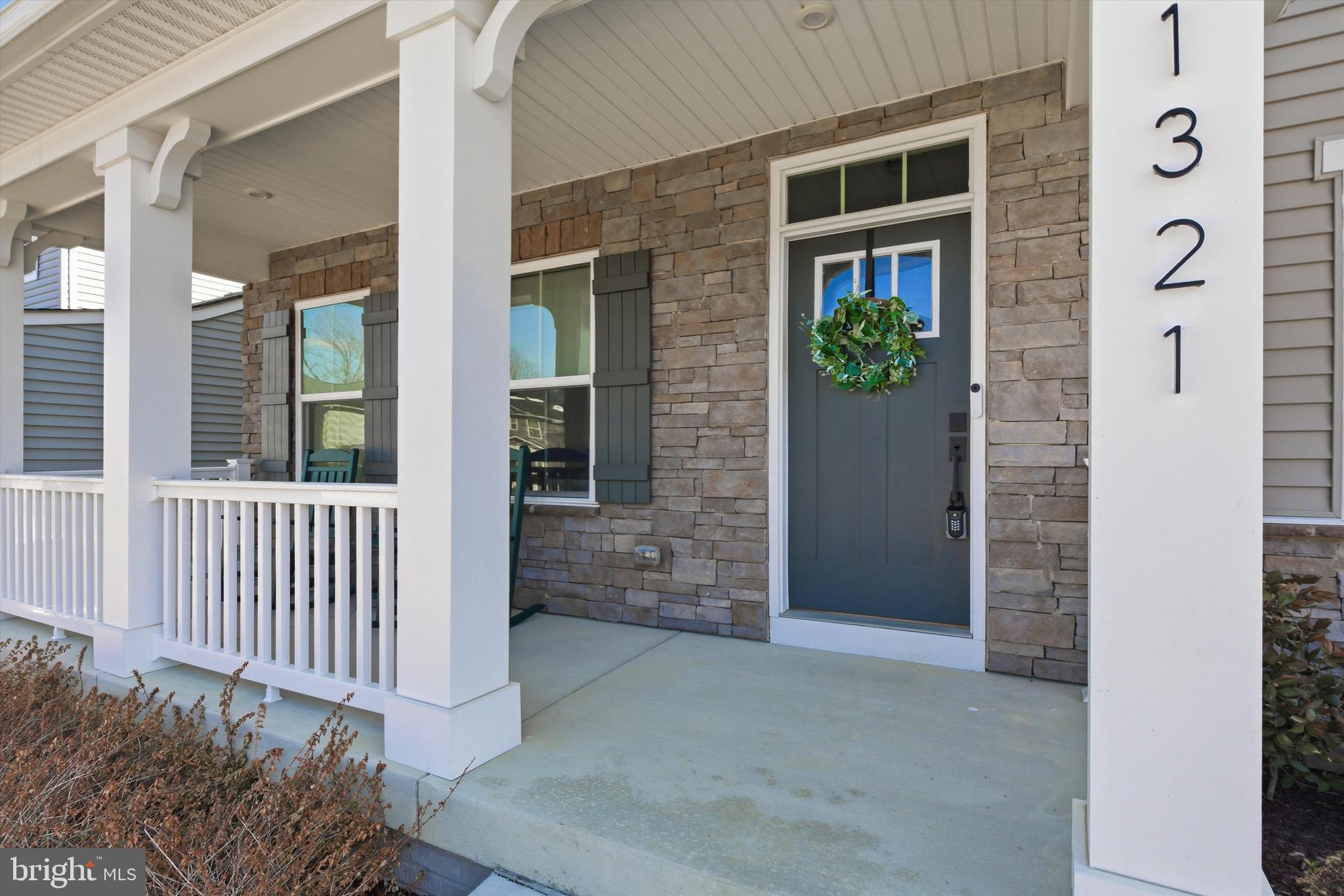 TWO RIVERS - Residential