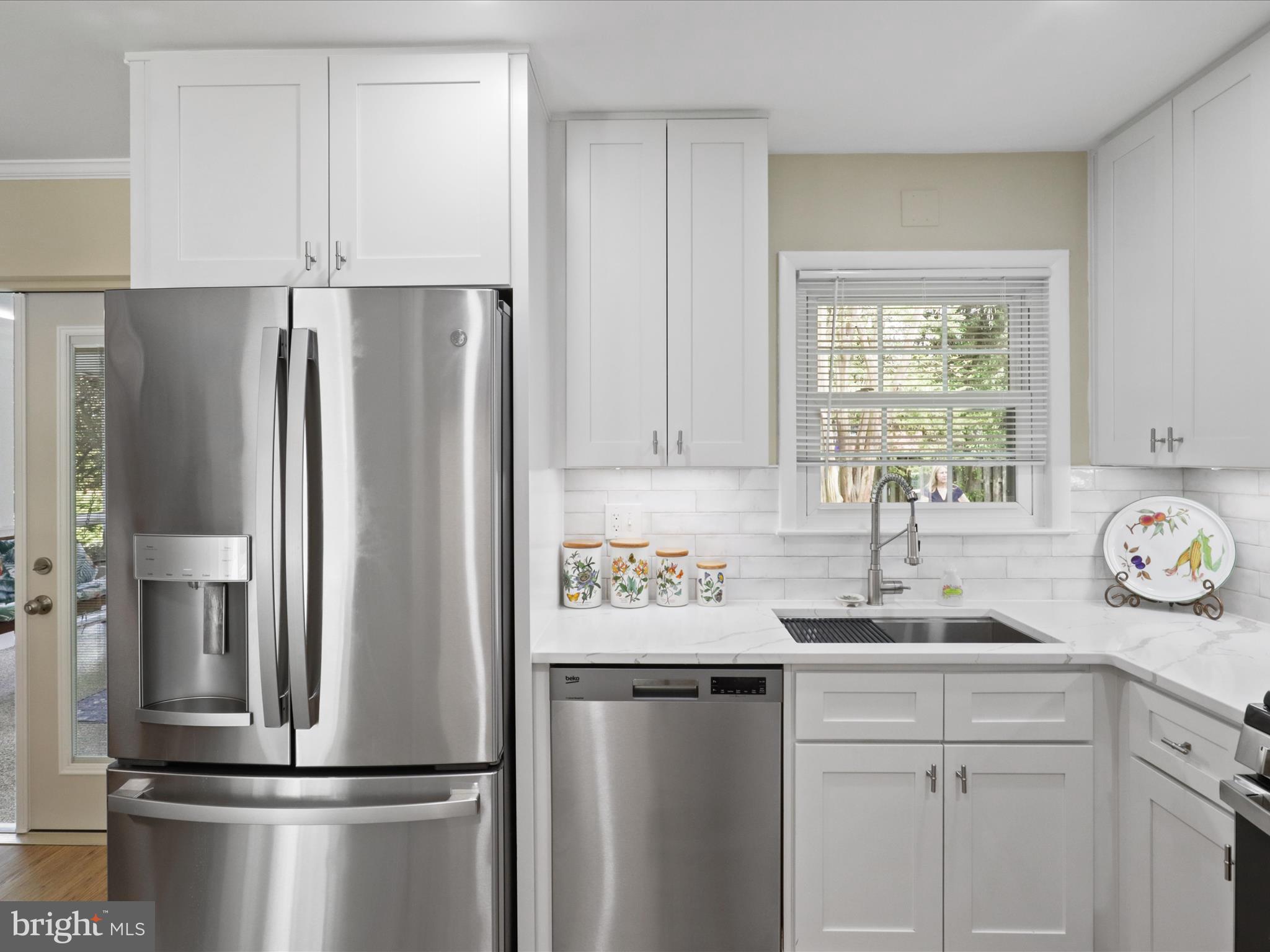 NORTH SPRINGFIELD - Residential