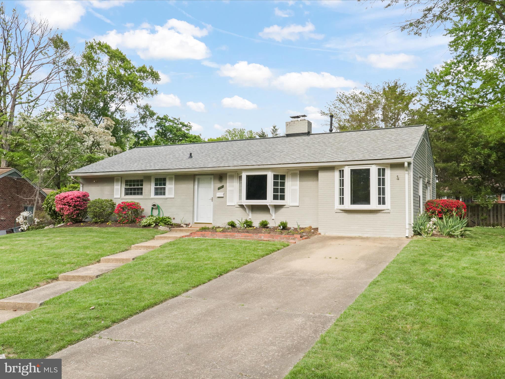 NORTH SPRINGFIELD - Residential