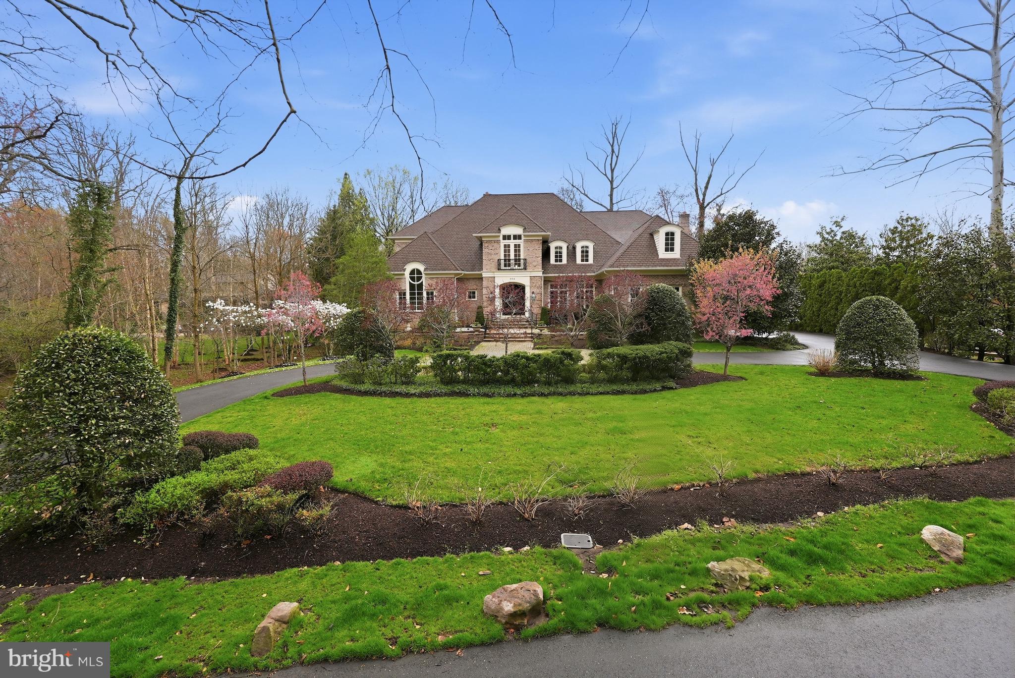 LANGLEY FOREST - Residential