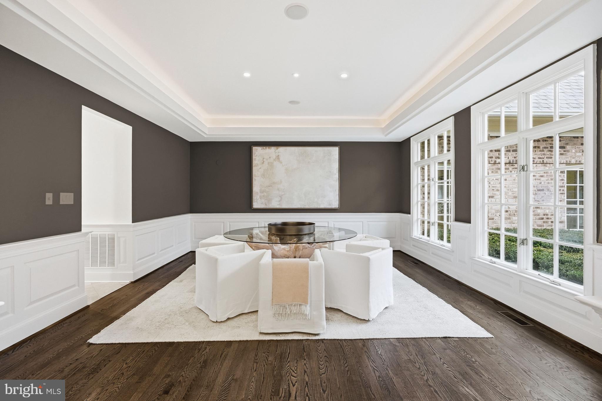 LANGLEY FOREST - Residential