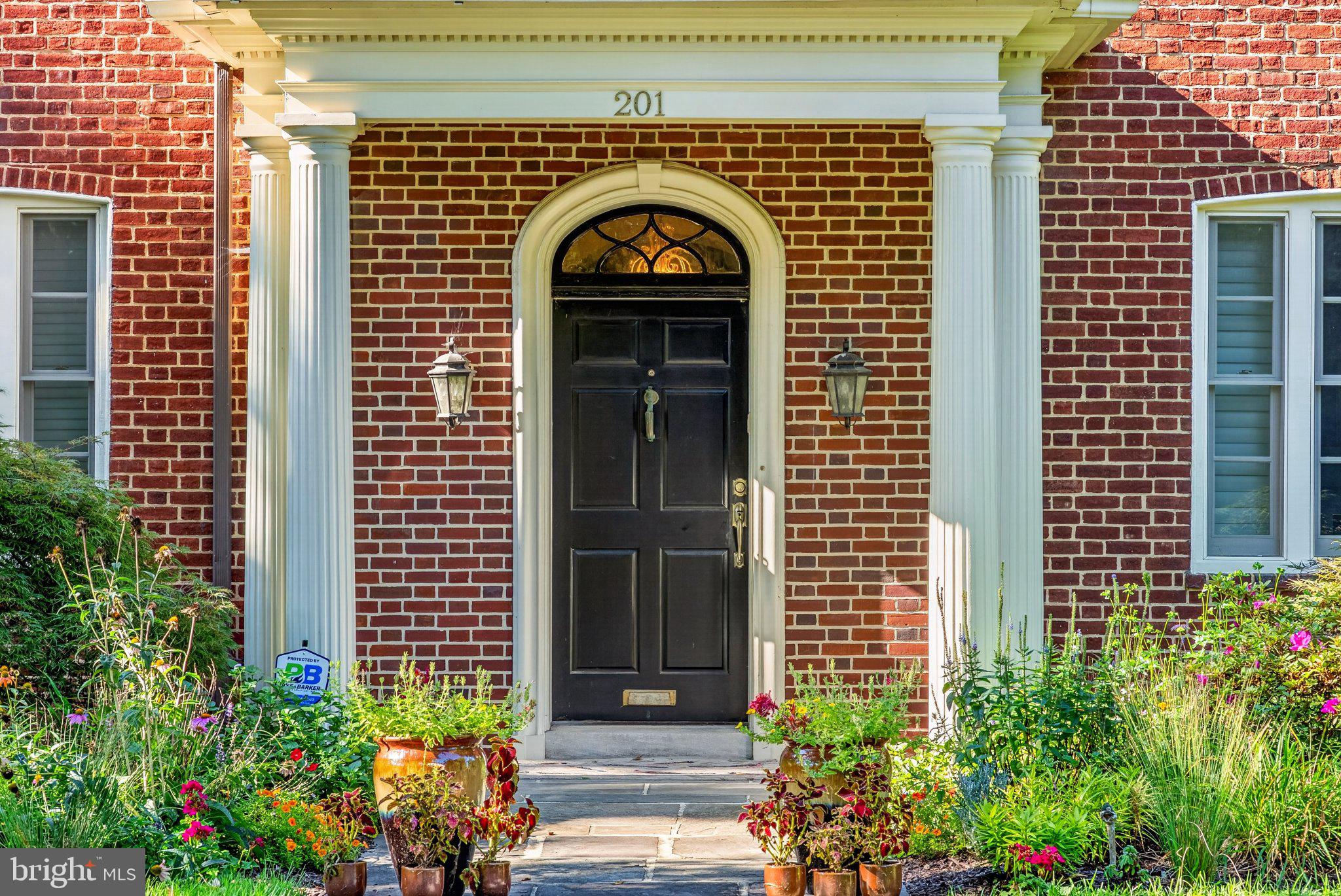 201 SAINT MARTINS ROAD