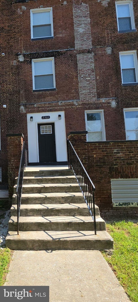 Multifamily For Sale - 2303 Whittier Avenue<br/> BALTIMORE, MD 21217