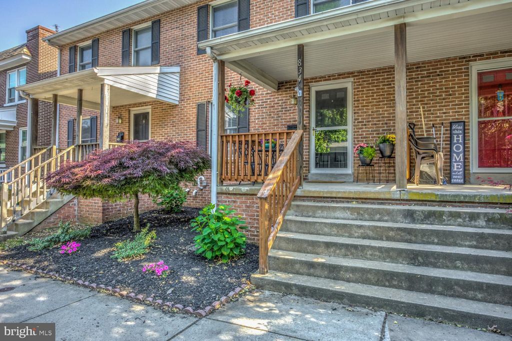 Photo of 834 OCEAN AVE, LANCASTER, PA 17603 (MLS # PALA2035712)