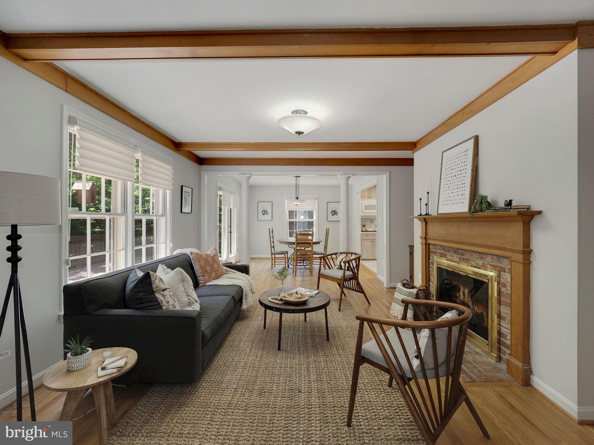 RIVER FALLS - Residential