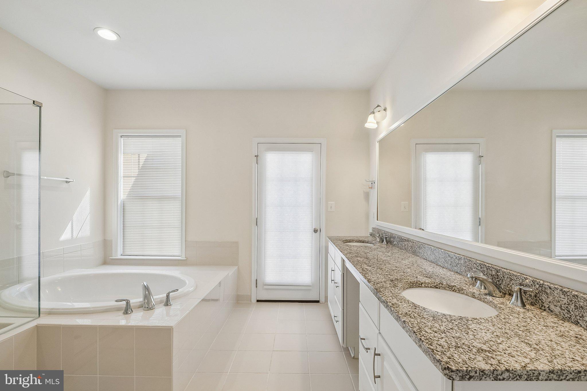 LENAH MILL - Residential