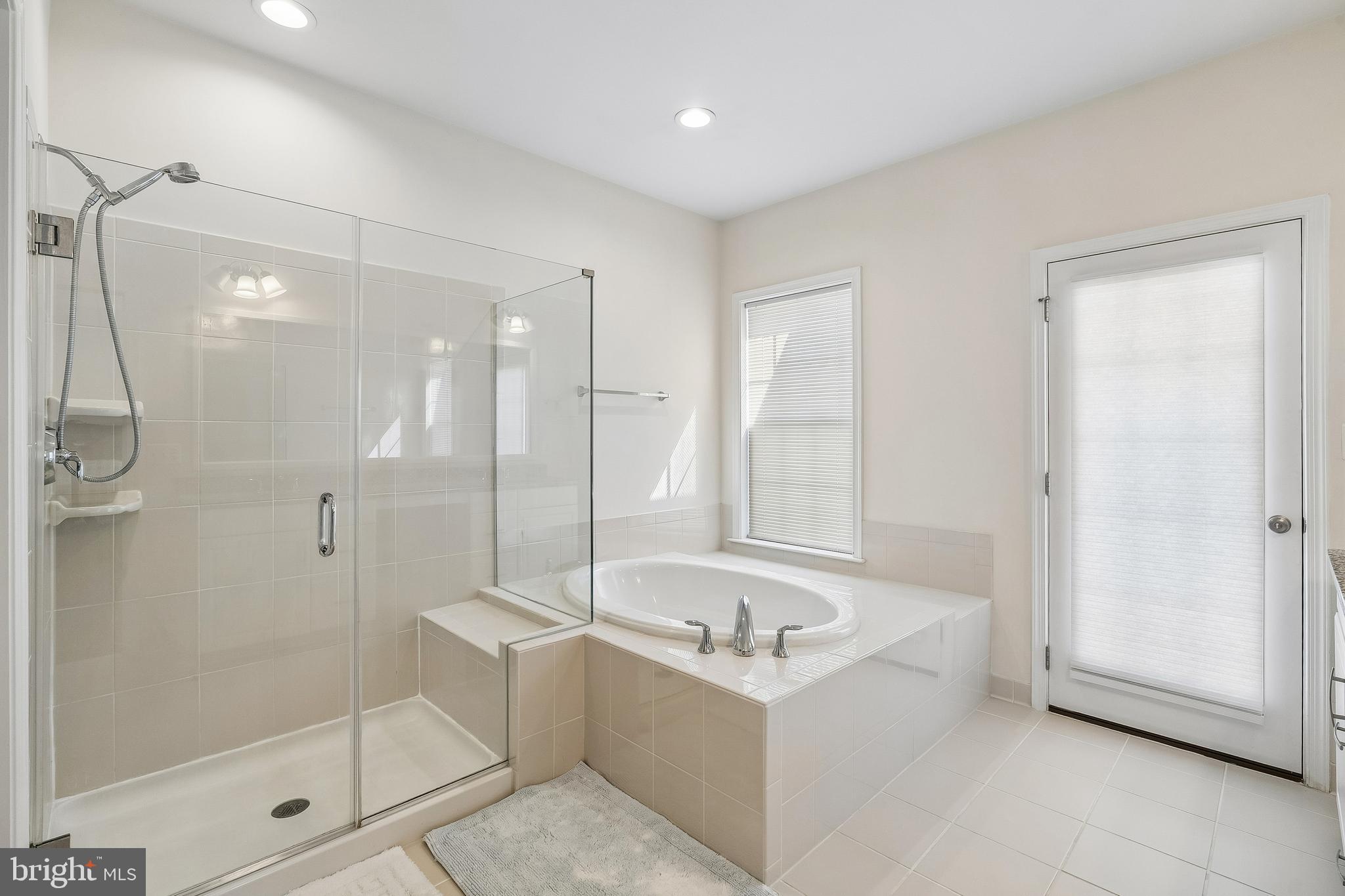 LENAH MILL - Residential