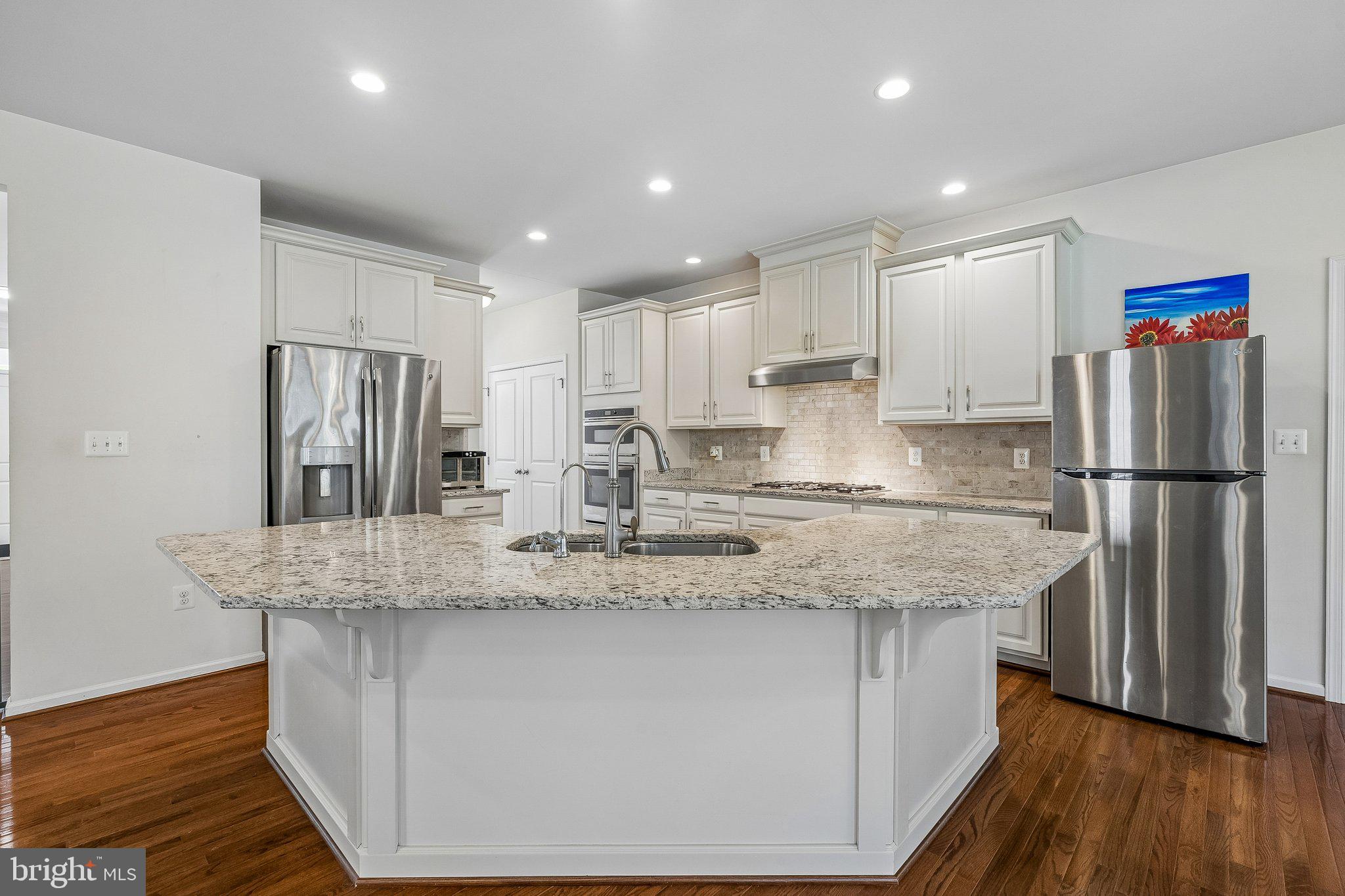 LENAH MILL - Residential