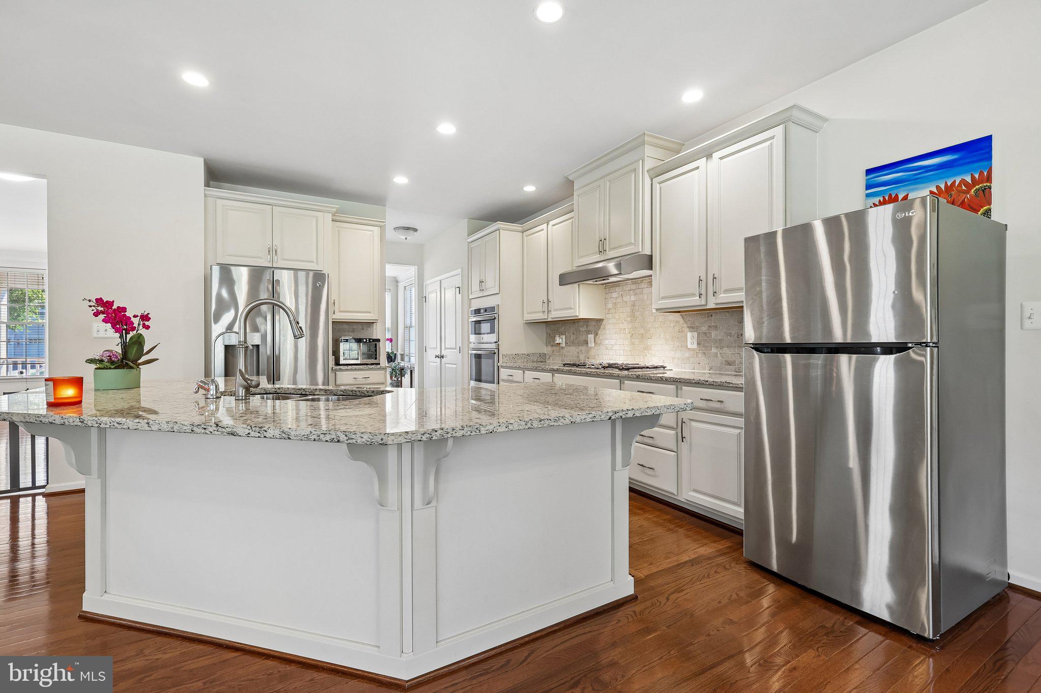 LENAH MILL - Residential