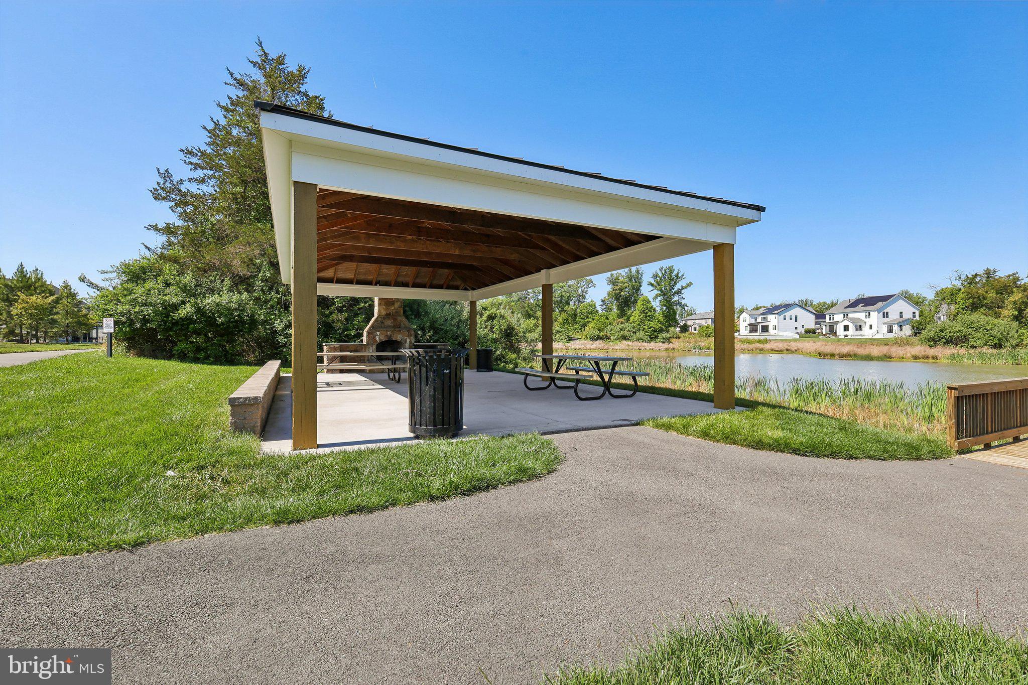 LENAH MILL - Residential