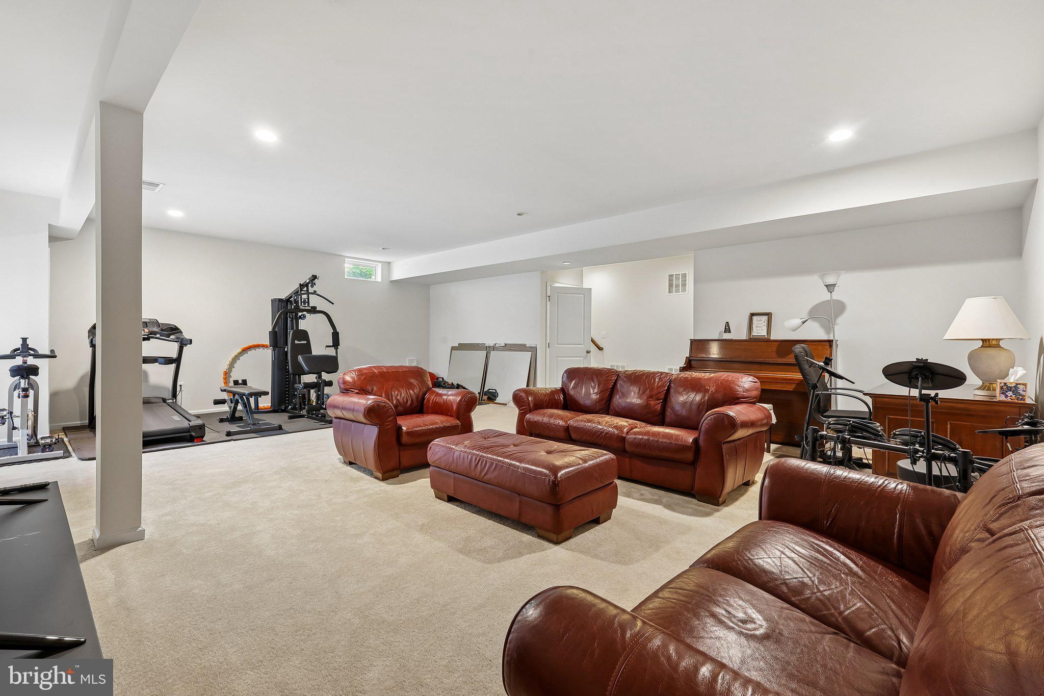 LENAH MILL - Residential