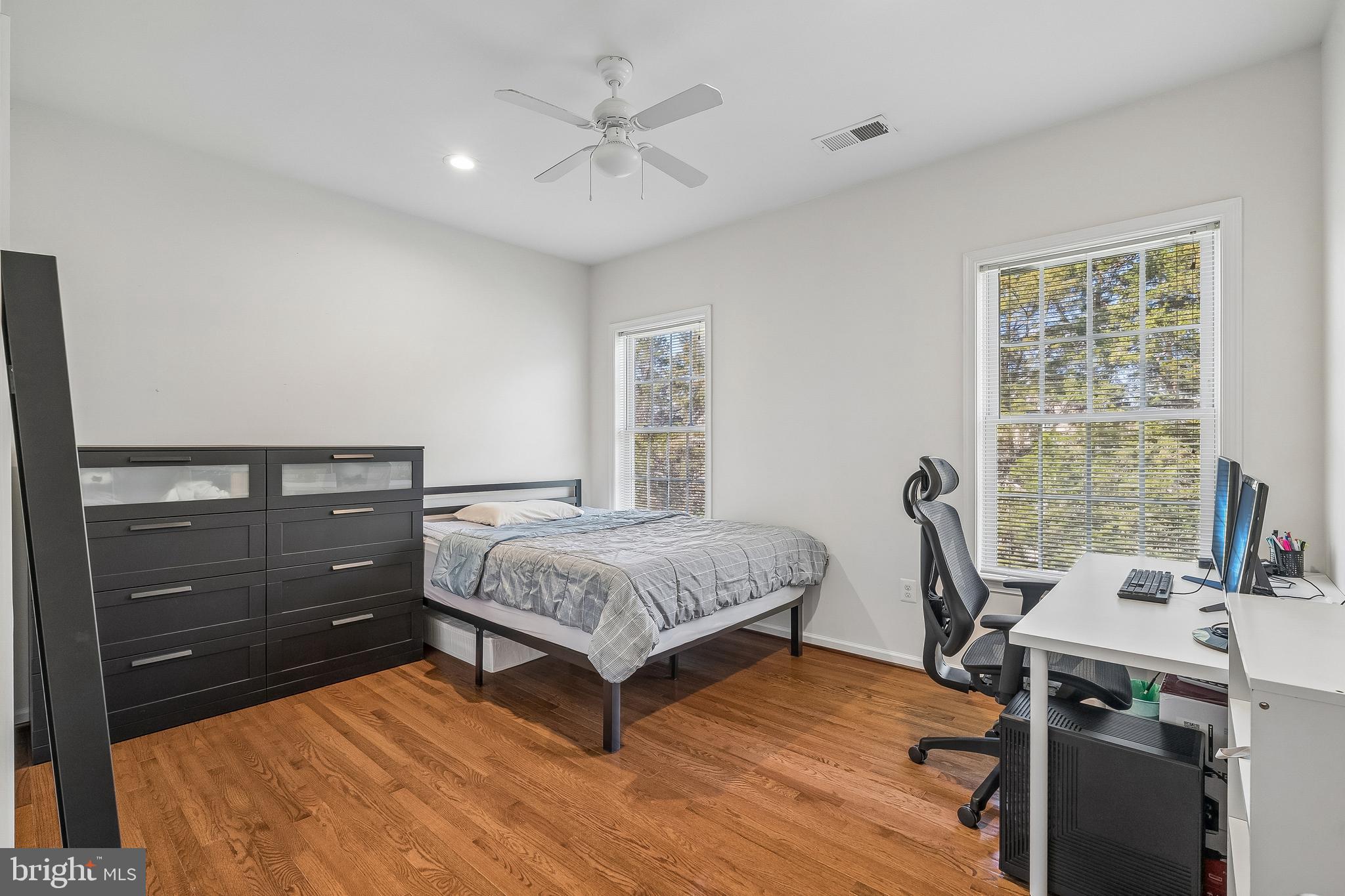 LENAH MILL - Residential