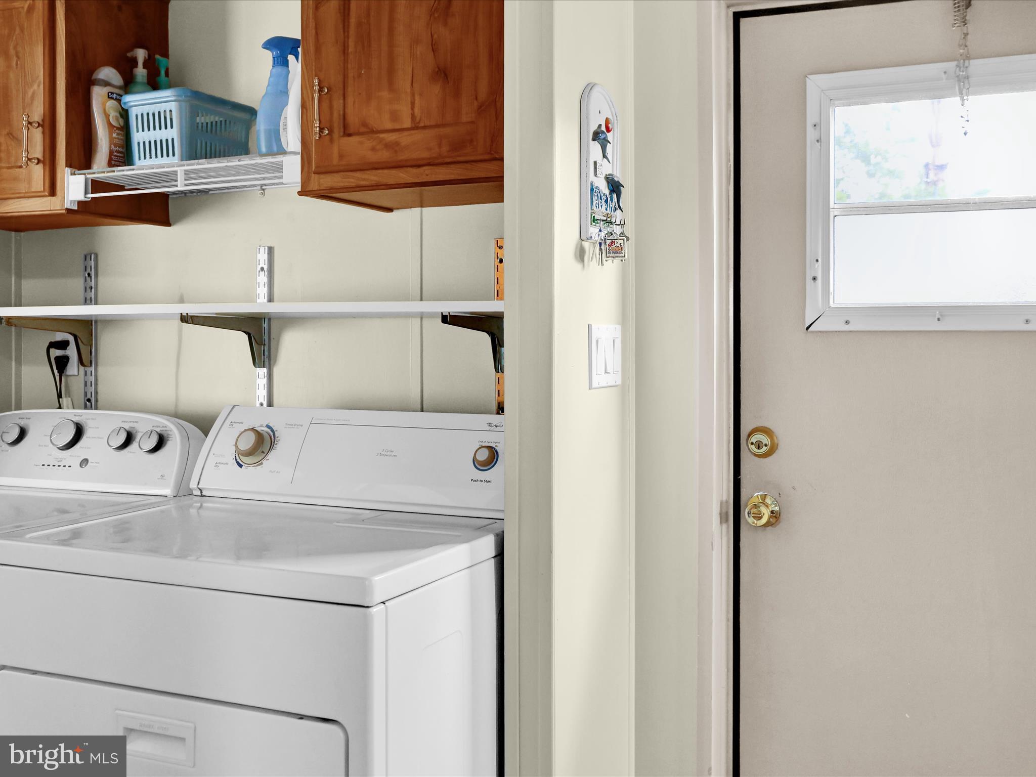 WHITE HOUSE BEACH - Residential