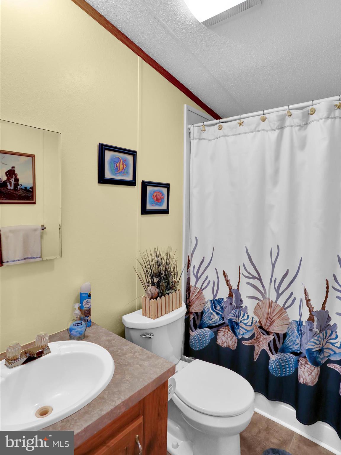 WHITE HOUSE BEACH - Residential