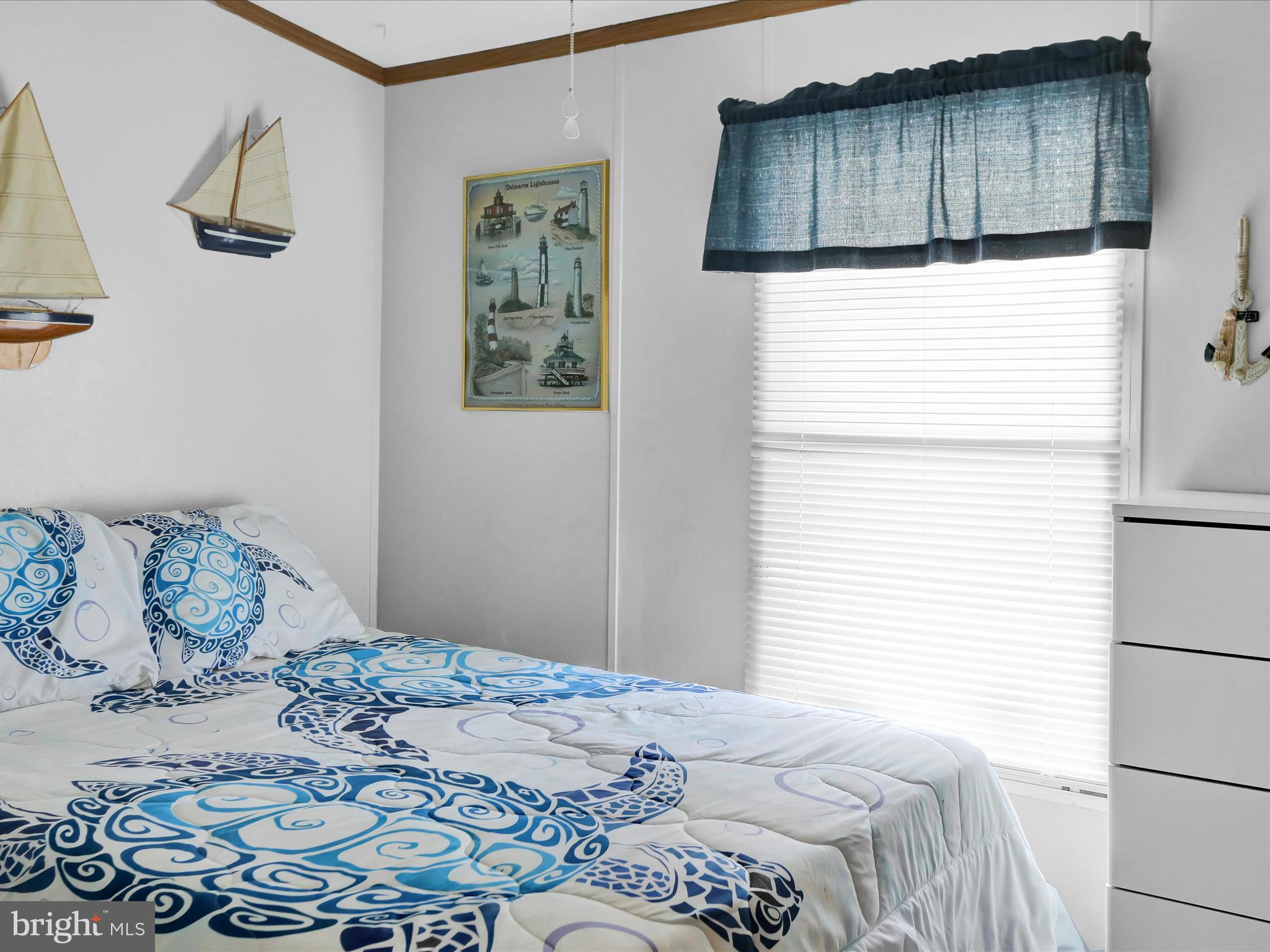 WHITE HOUSE BEACH - Residential