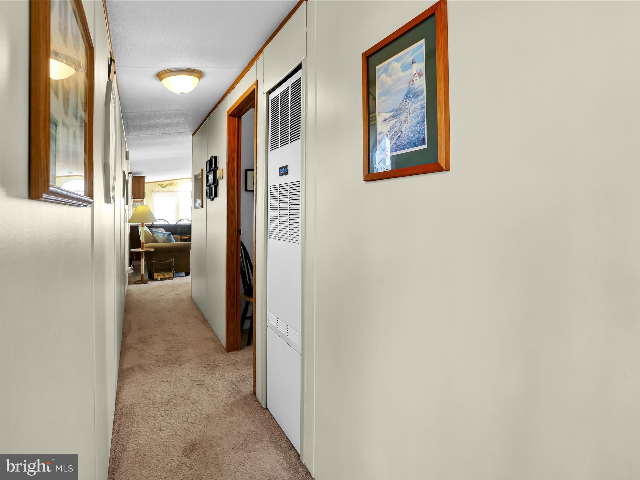 WHITE HOUSE BEACH - Residential