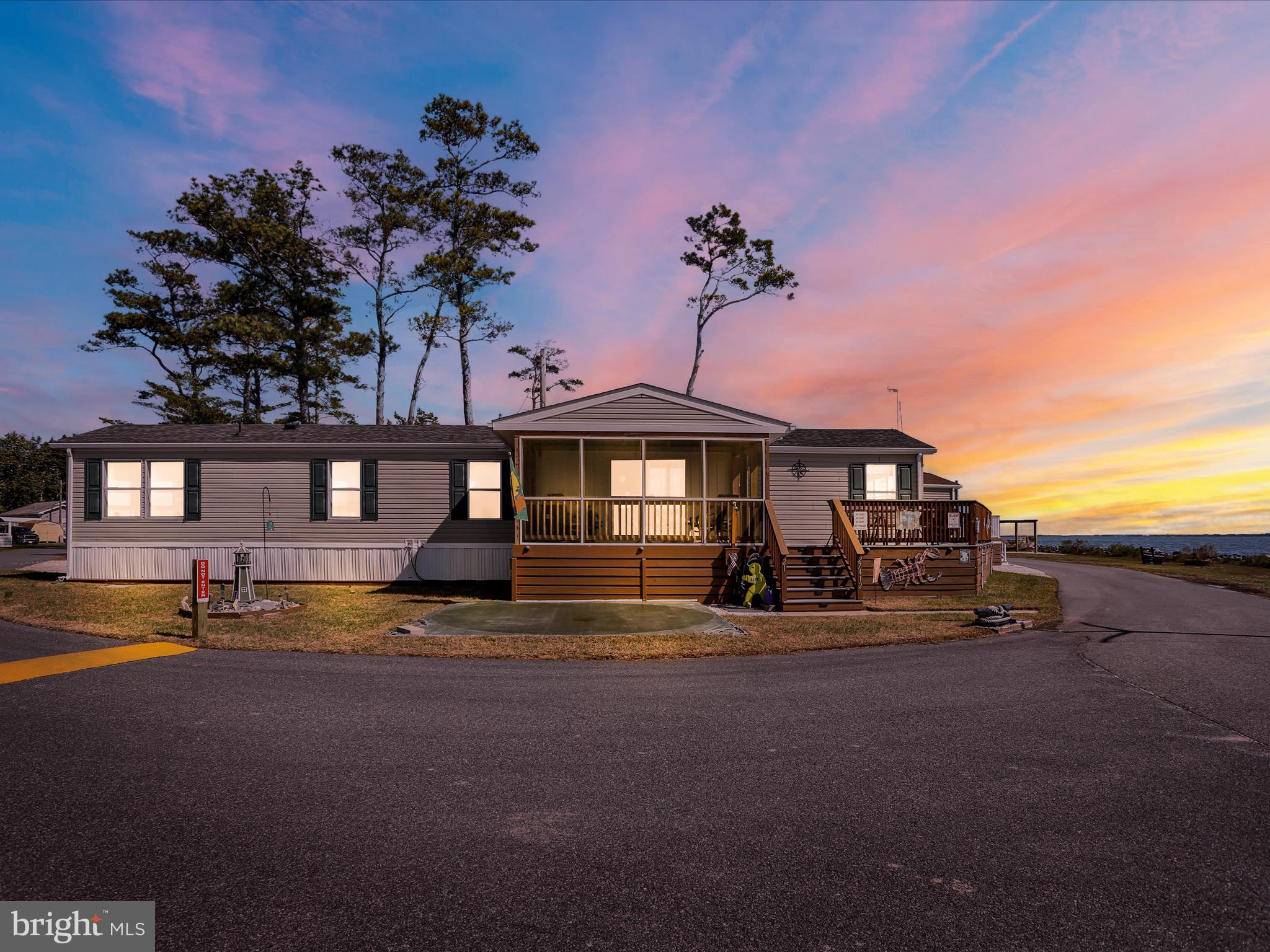 27412 GROVE CIRCLE ROAD