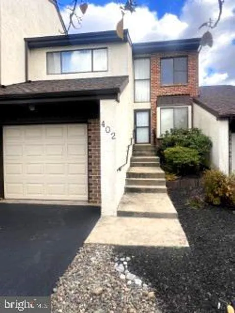 402 Harrison Place, Ambler, PA MLS: PAMC2161456