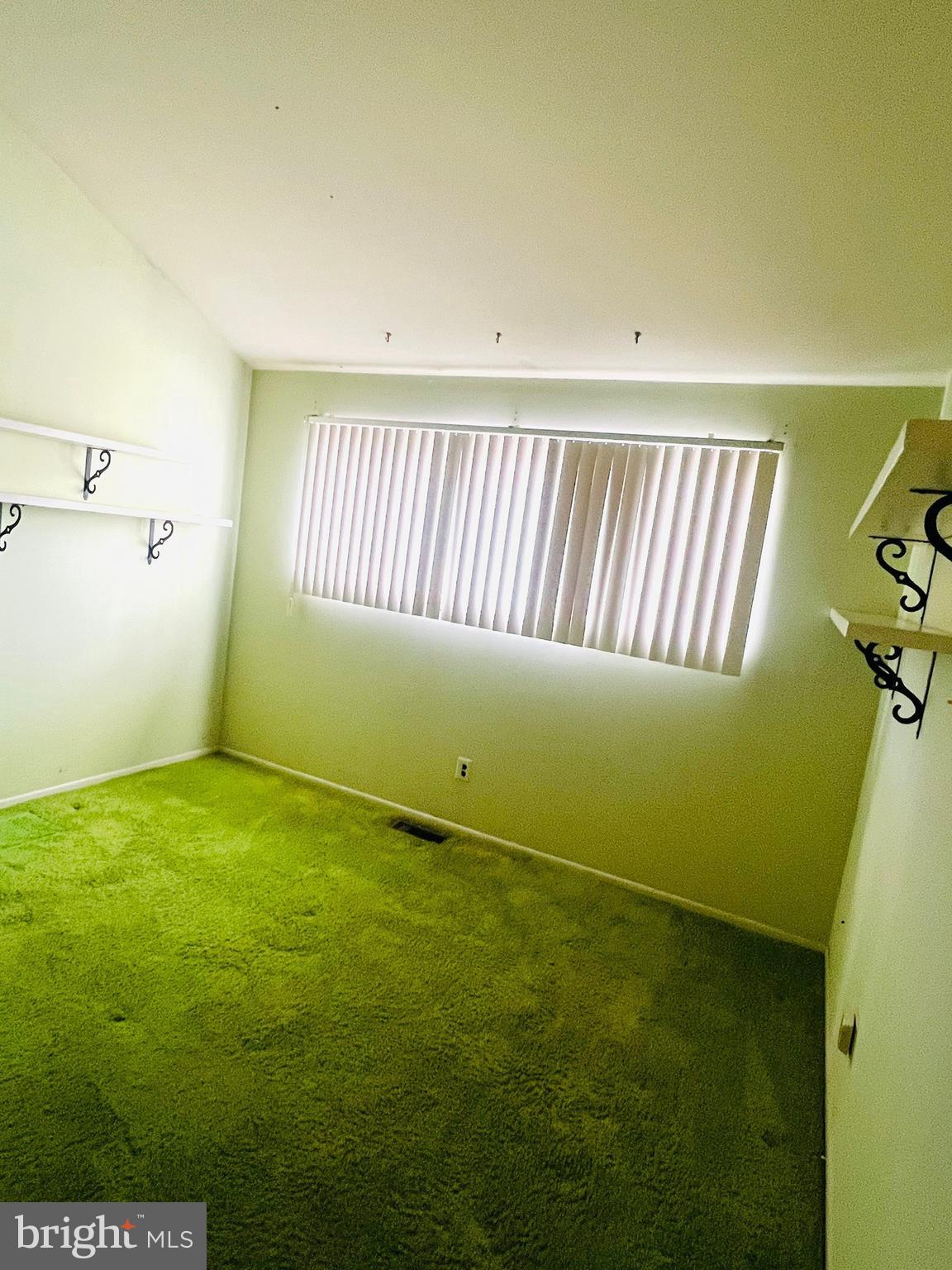 TANNERIE WOODS - Residential