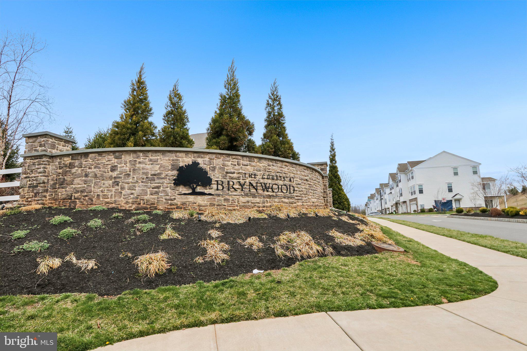 228 CADENCE COURT