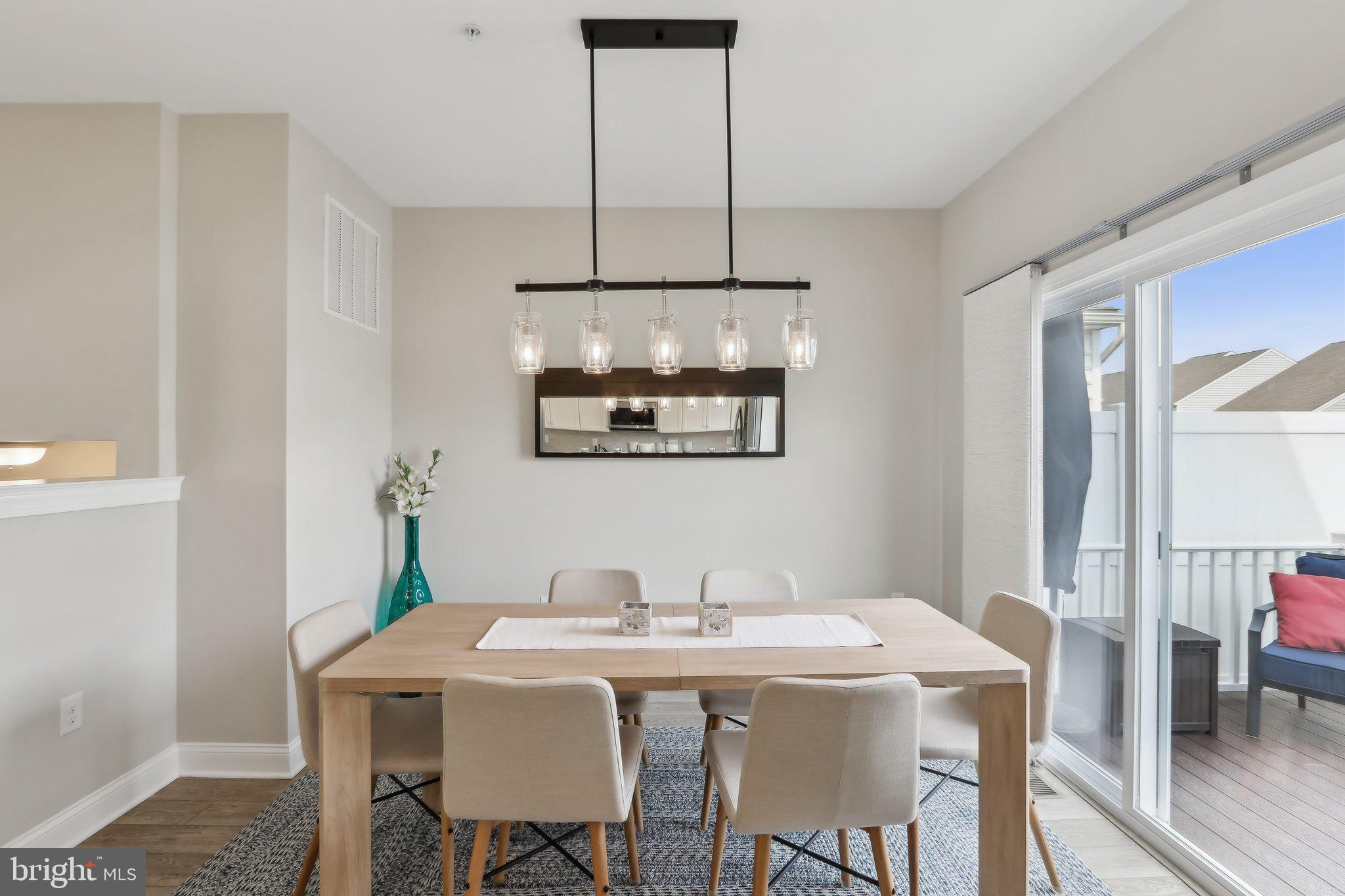 COURTS AT BRYNWOOD - Residential