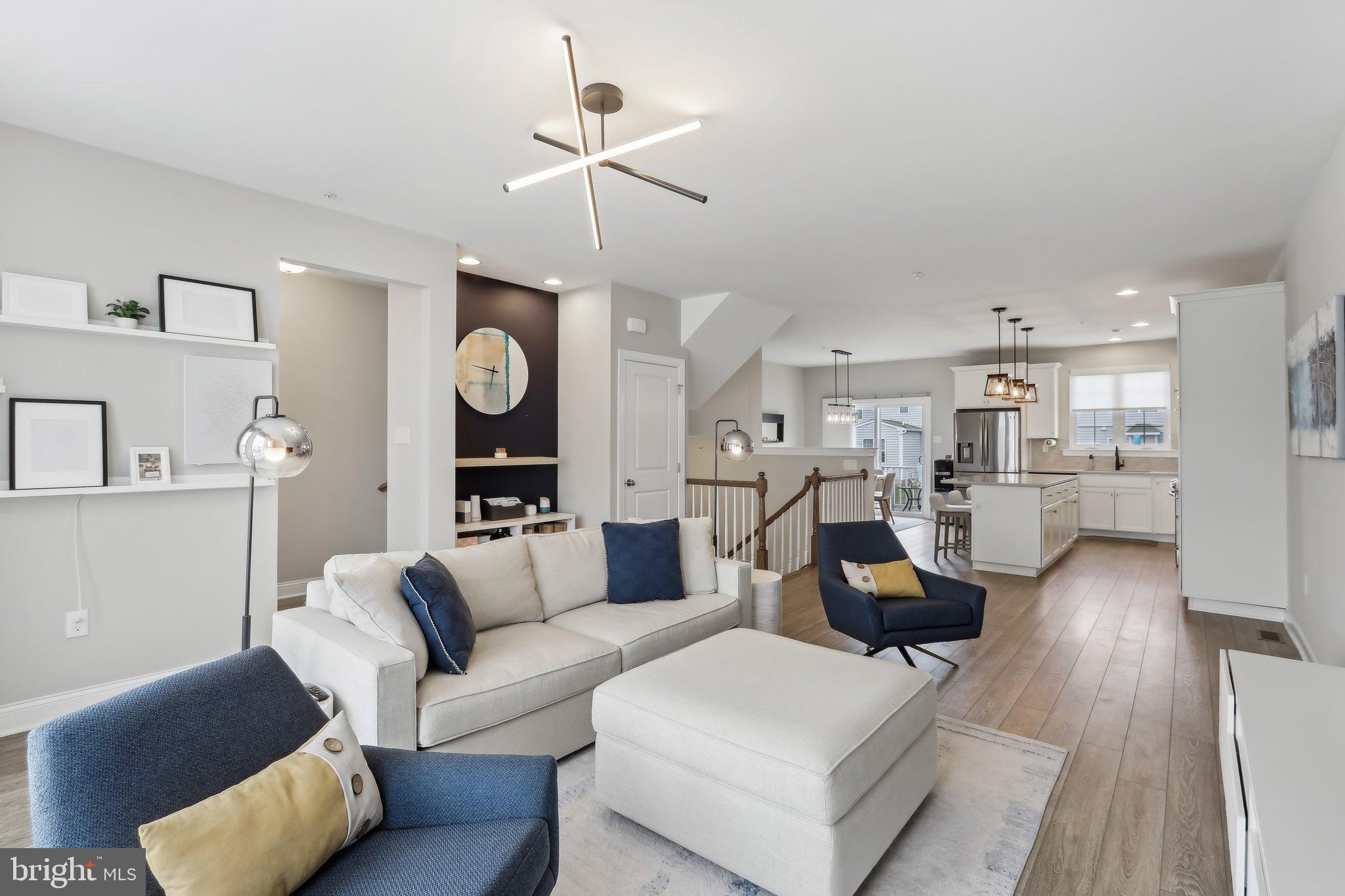 COURTS AT BRYNWOOD - Residential