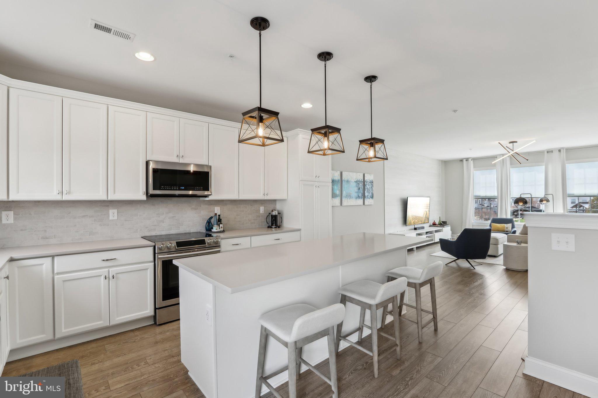 COURTS AT BRYNWOOD - Residential