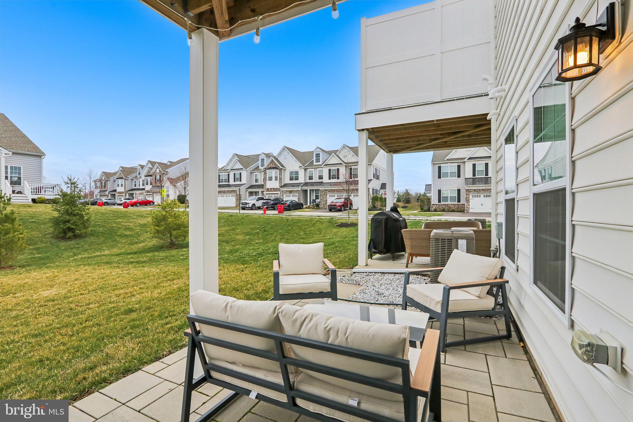 COURTS AT BRYNWOOD - Residential