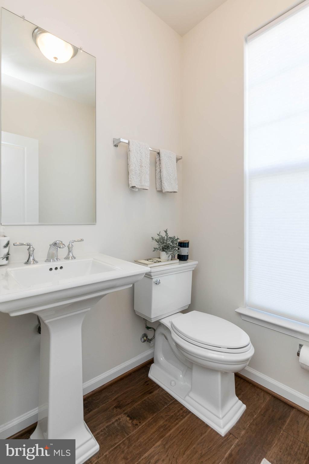 WALKER STATION - Residential Lease