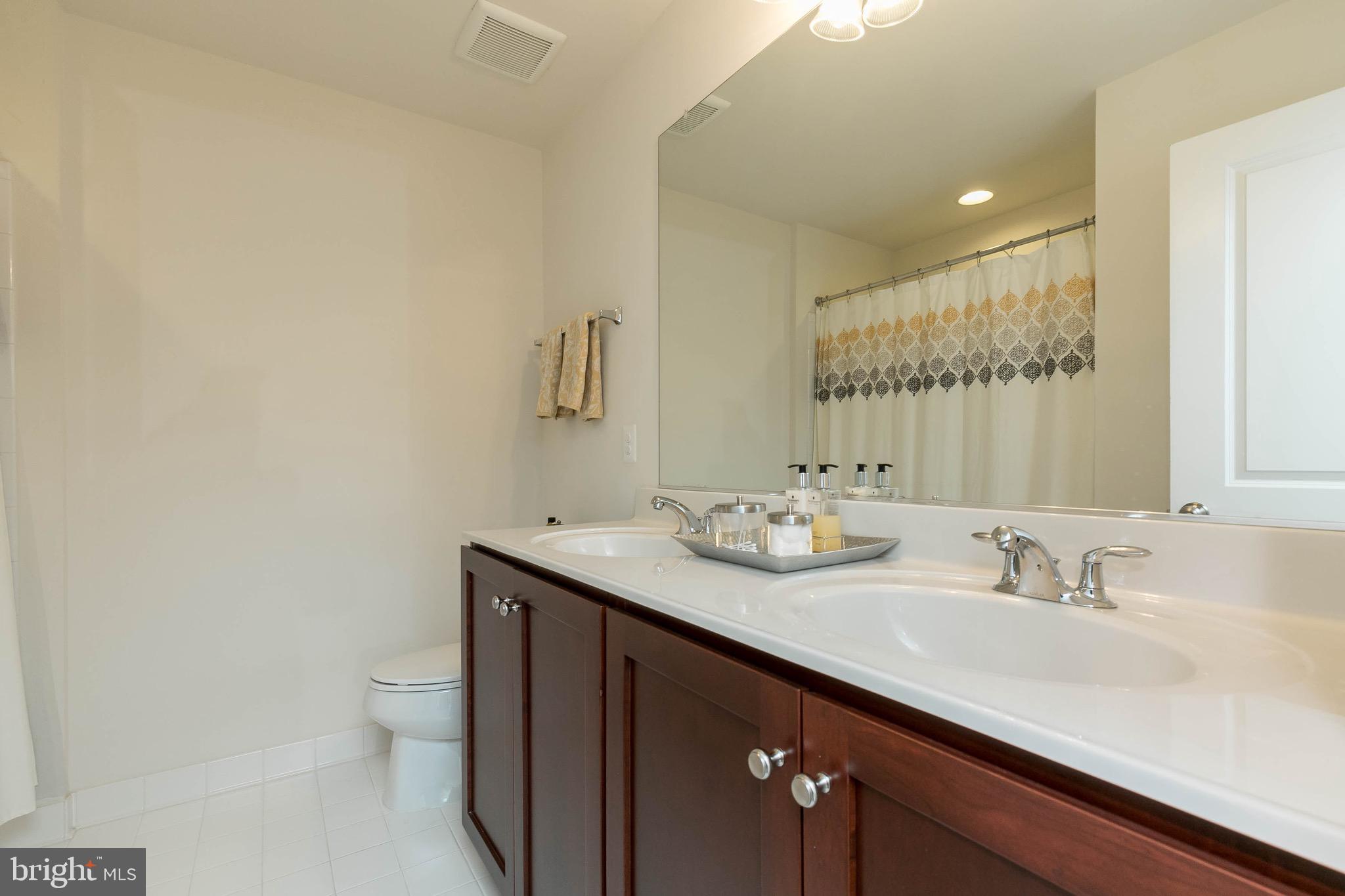 WALKER STATION - Residential Lease