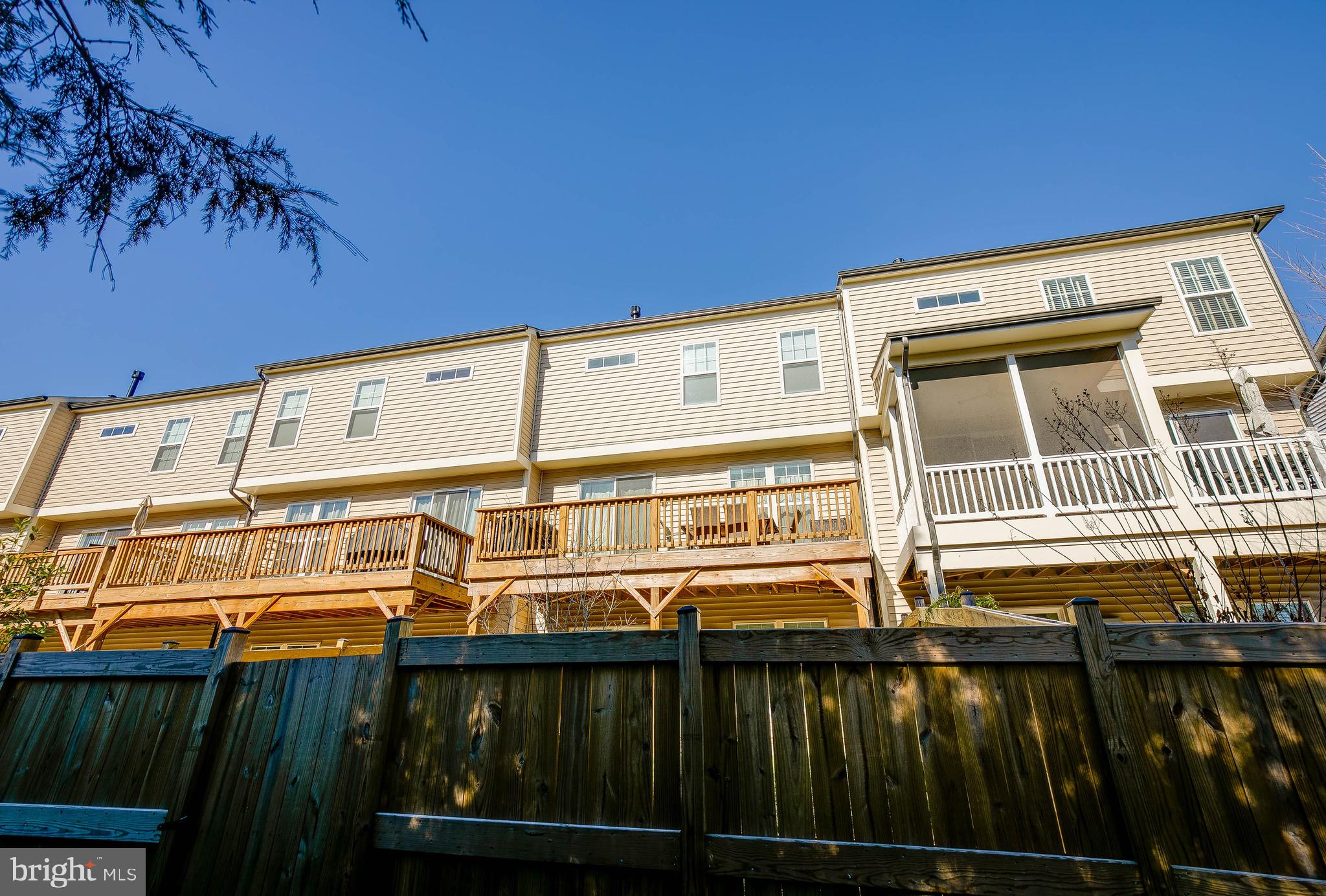 WALKER STATION - Residential Lease