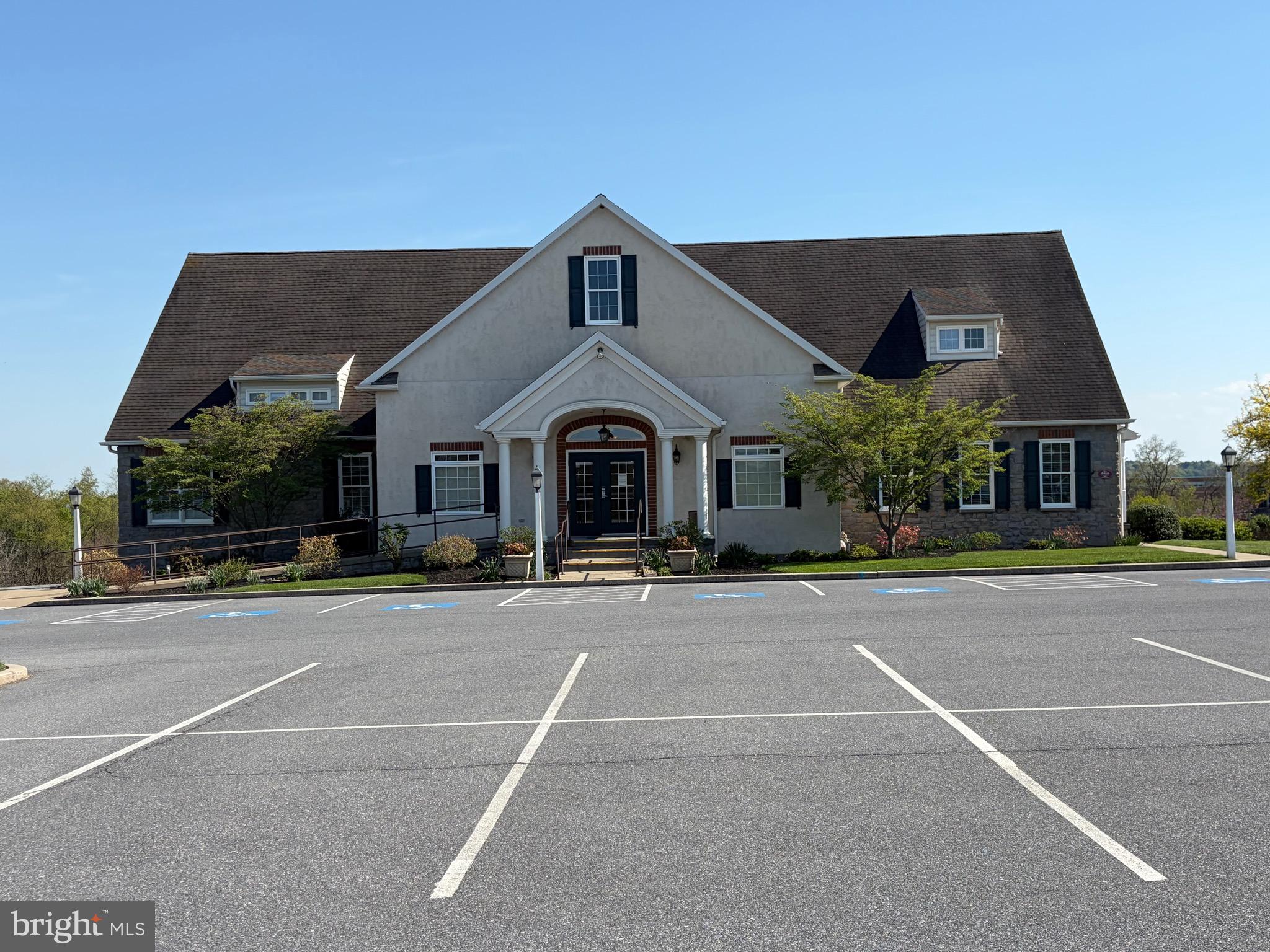 BROOKSHIRE - Residential