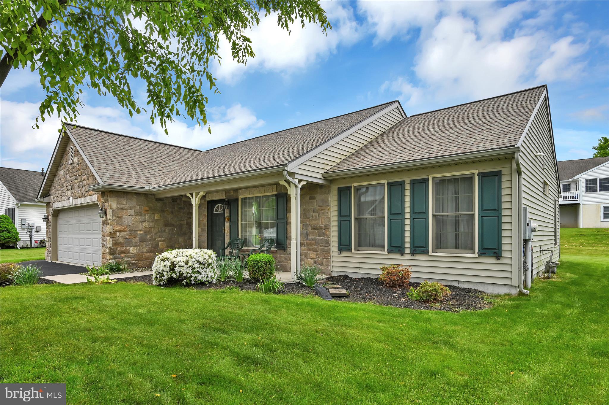 BROOKSHIRE - Residential