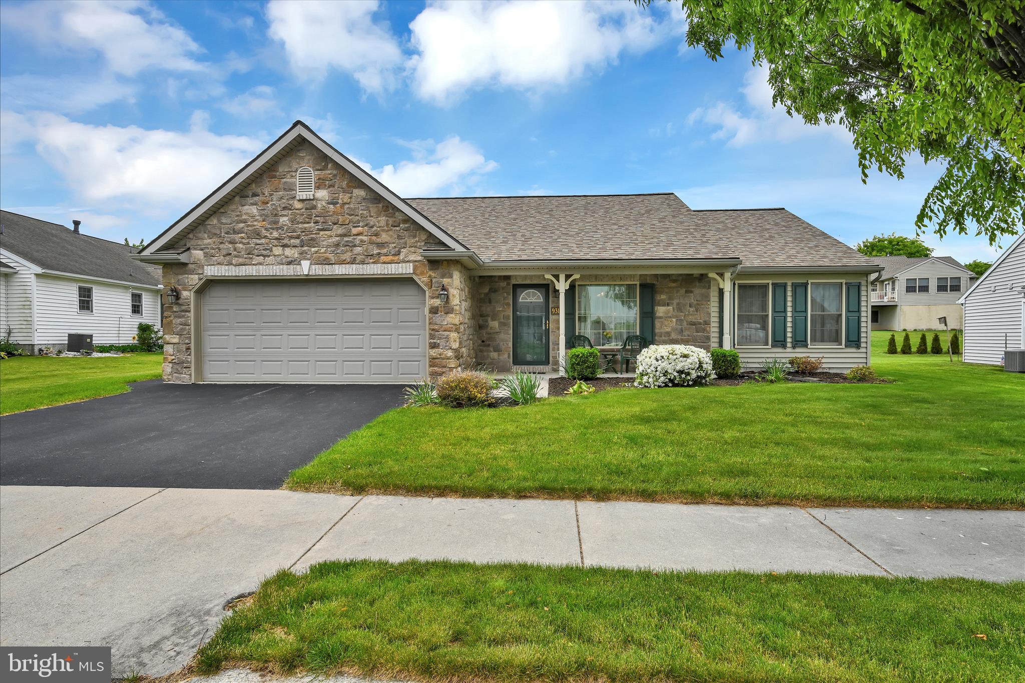 BROOKSHIRE - Residential