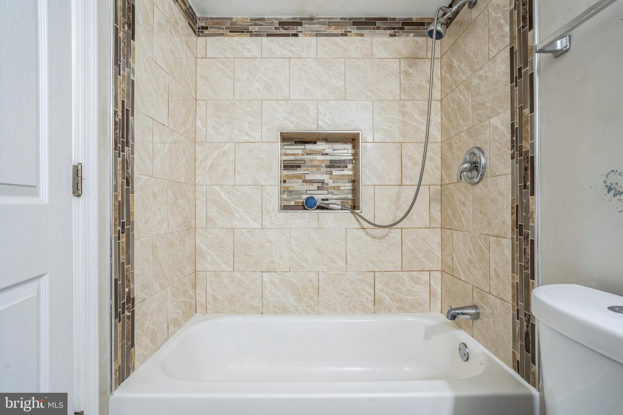 CEDONIA - Residential