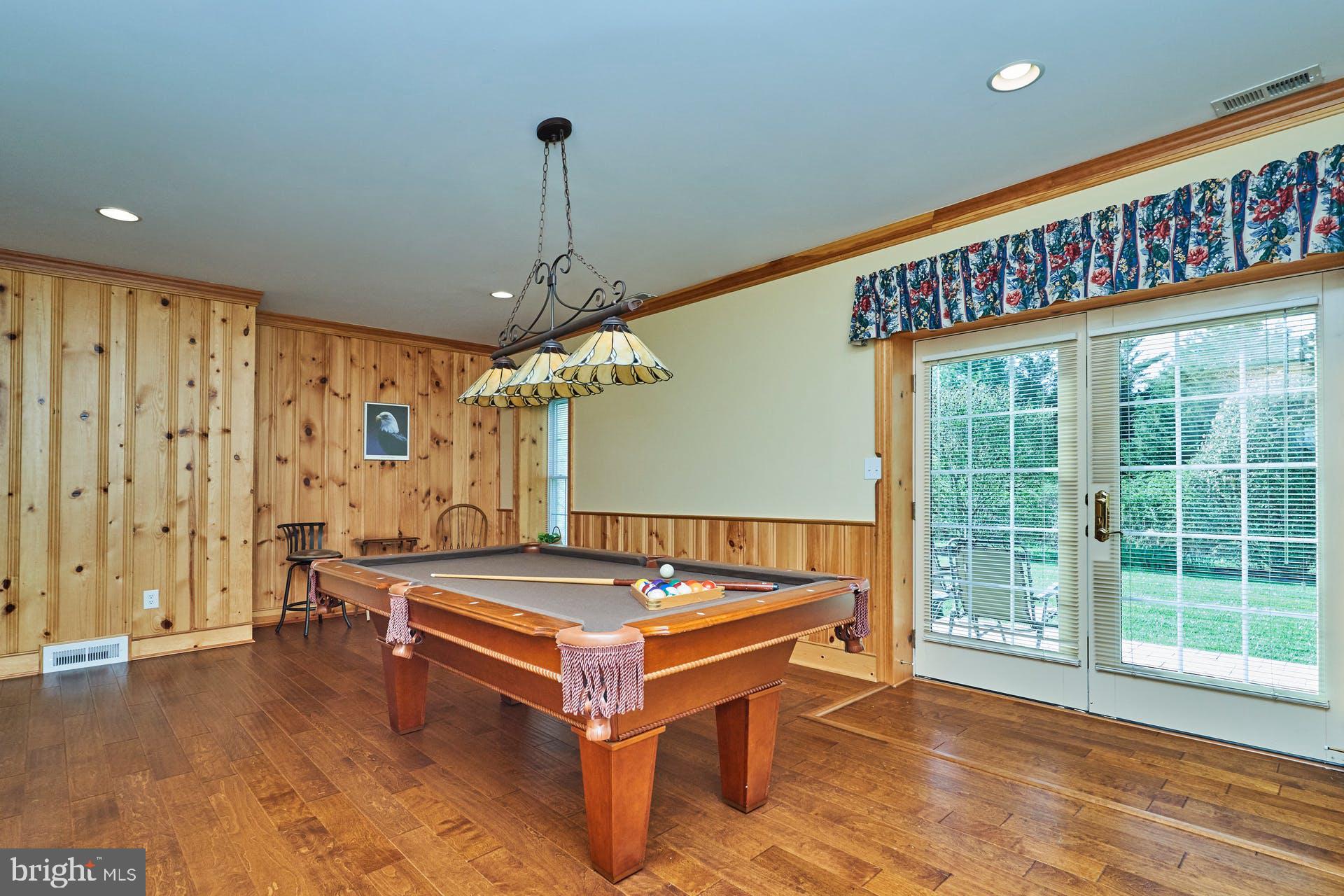 REGENCY AT DOMINION VALLEY - Residential