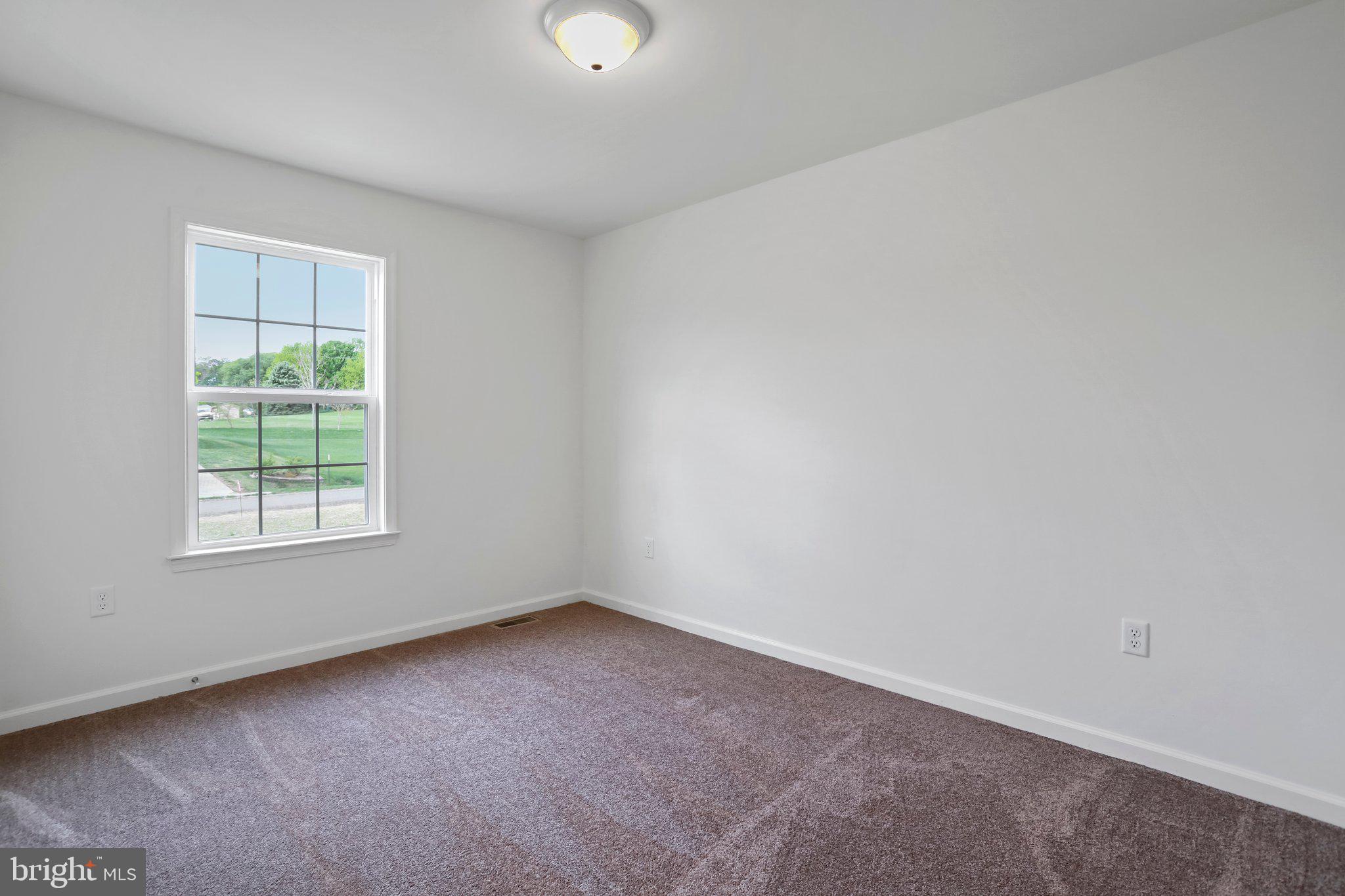 MADISON ESTATES - Residential